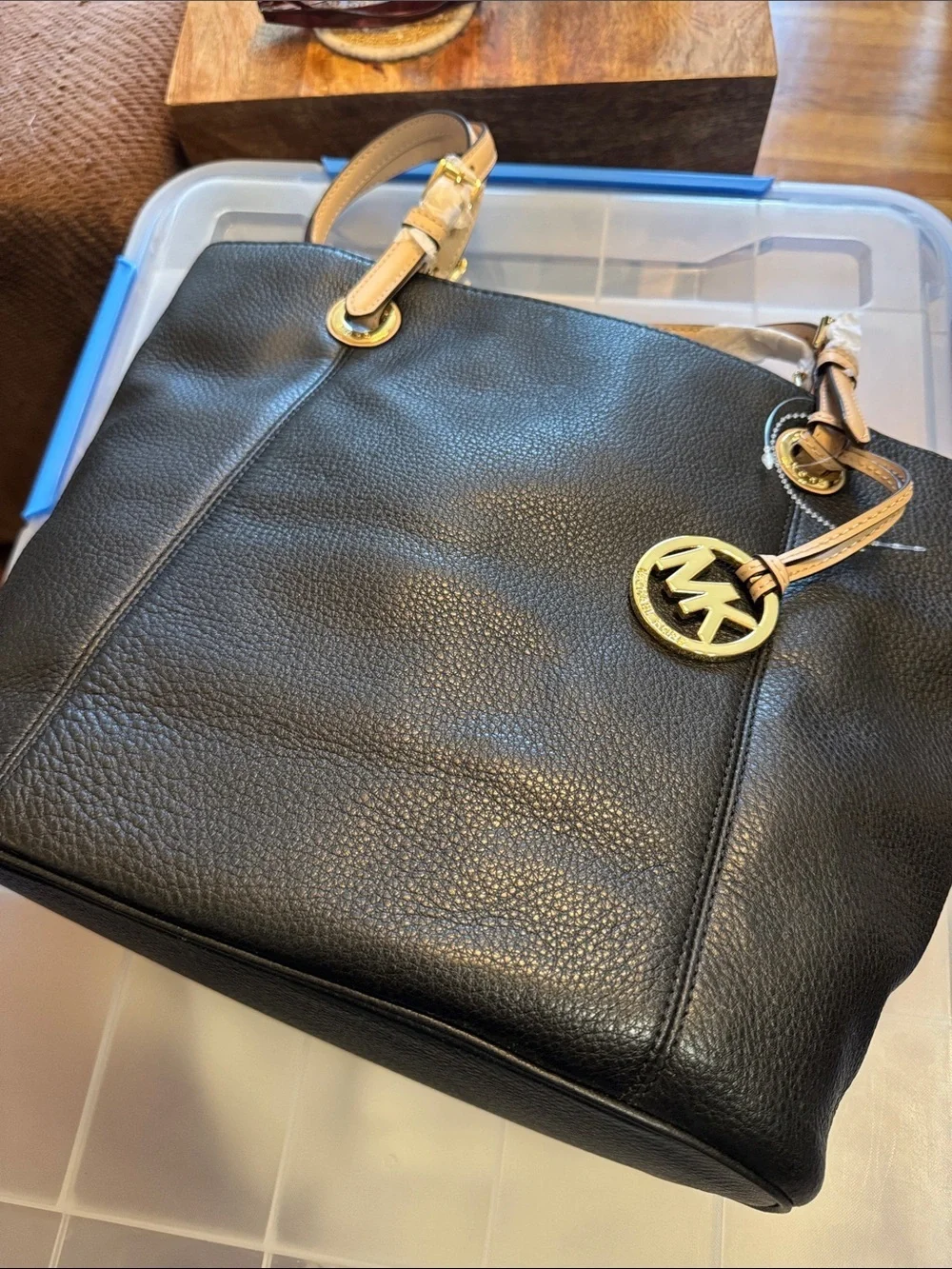NWT$278 Michael Kors Black Pebbled Leather Tote Tan Straps Career Travel *FLAWED